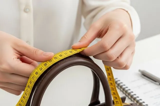 かばん持ち手カバーで蘇る！100均やスカーフ代用とおしゃれな選び方