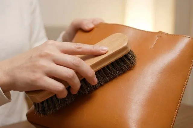 合皮と本革どっちが長持ち？